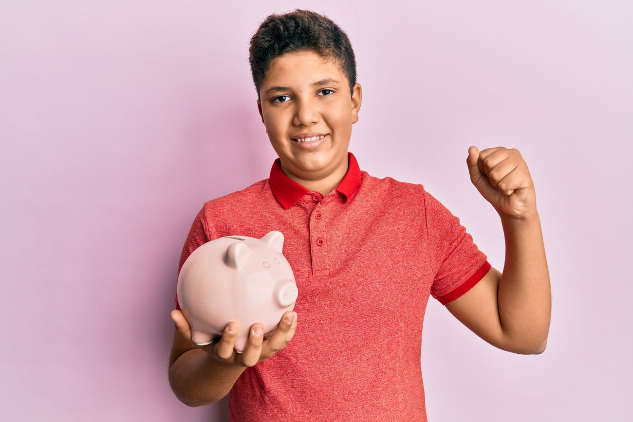 How Much Kids Could Save by Investing Their Piggy Banks